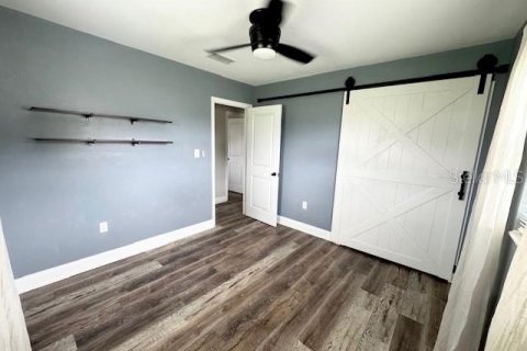 House in Plant City, Florida 4 bedrooms, 182.37 sq.m. № 2096399 - photo 9