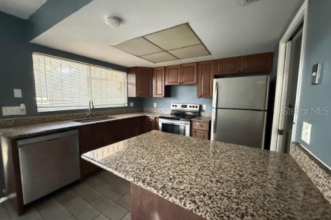 Condo in Orlando, Florida, 2 bedrooms  № 1823283 - photo 11