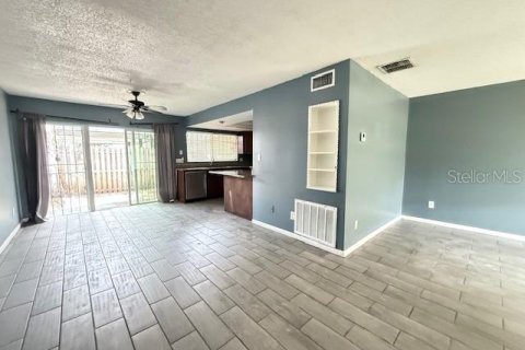 Condo in Orlando, Florida, 2 bedrooms  № 1823283 - photo 4