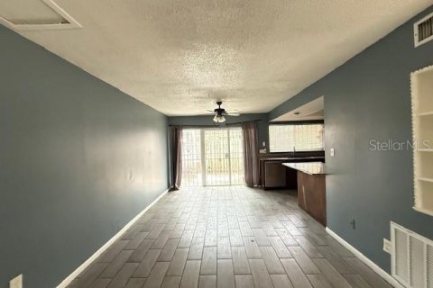 Condo in Orlando, Florida, 2 bedrooms  № 1823283 - photo 2