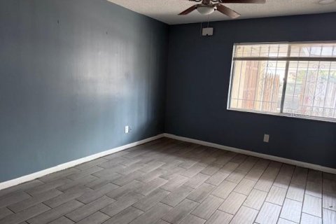 Condo in Orlando, Florida, 2 bedrooms  № 1823283 - photo 7