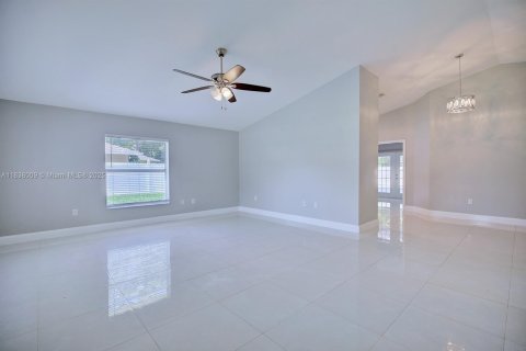 Casa en venta en Sebring, Florida, 3 dormitorios, 144.28 m2 № 1836661 - foto 12