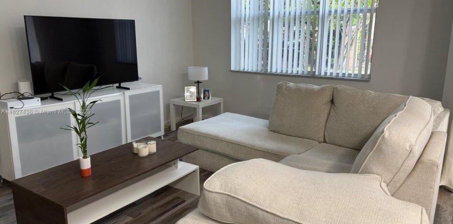 Condo à Miramar, Floride, 1 chambre № 1804511