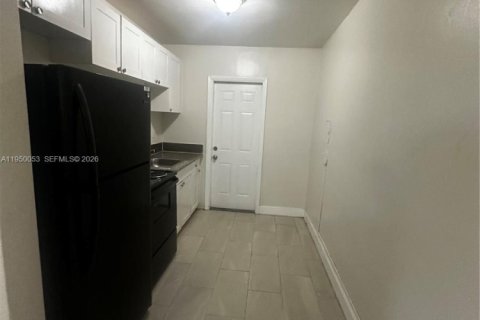 Снять в аренду виллу или дом в Хомстед, Флорида 2 спальни, 102.56м2, № 2005645 - фото 11