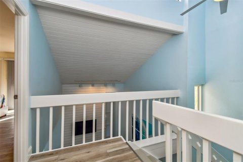 Townhouse in Clearwater, Florida 2 bedrooms, 160.54 sq.m. № 1915894 - photo 25