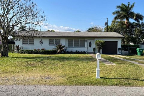 House in Homestead, Florida 3 bedrooms, 96.06 sq.m. № 1640300 - photo 2