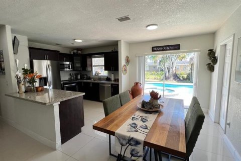House in Homestead, Florida 3 bedrooms, 96.06 sq.m. № 1640300 - photo 3
