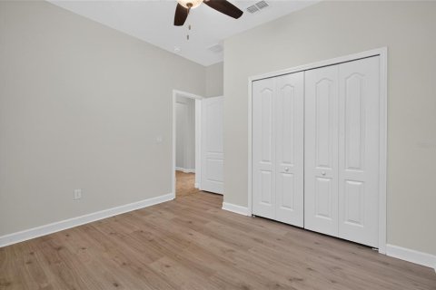 House in Winter Garden, Florida 3 bedrooms, 192.49 sq.m. № 2429406 - photo 18