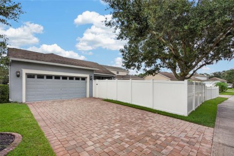 House in Winter Garden, Florida 3 bedrooms, 192.49 sq.m. № 2429406 - photo 29