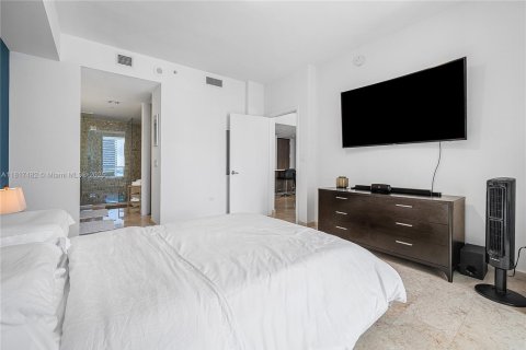 Condo in Miami, Florida, 2 bedrooms № 1784033 - photo 27