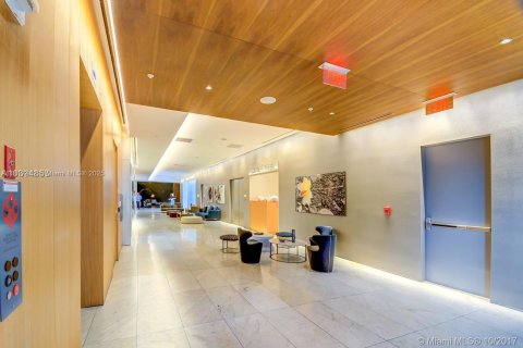 Condo in Miami, Florida, 2 bedrooms № 1784033 - photo 21