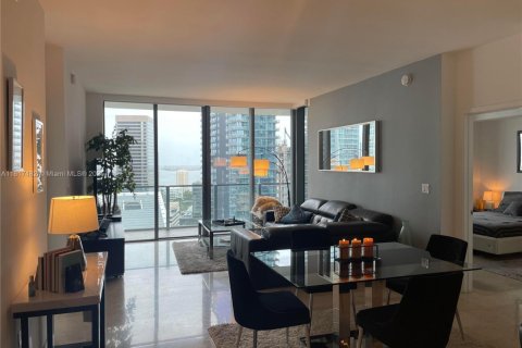 Condo in Miami, Florida, 2 bedrooms № 1784033 - photo 4