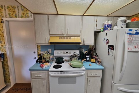 Casa en venta en Boynton Beach, Florida, 2 dormitorios, 132.66 m2 № 1956980 - foto 5