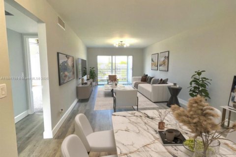 Condominio en venta en Boca Raton, Florida, 2 dormitorios, 111.3 m2 № 1939603 - foto 3