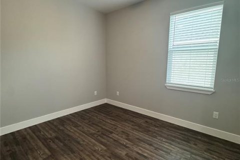 House in New Port Richey, Florida 3 bedrooms, 145.11 sq.m. № 1898702 - photo 18