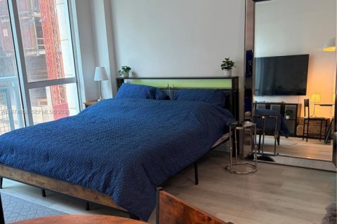 Condo in Miami, Florida  № 2052889 - photo 11