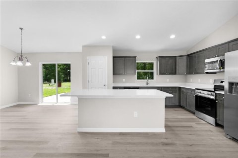 House in Summerfield, Florida 3 bedrooms, 145.21 sq.m. № 1786845 - photo 18