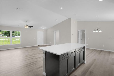 House in Summerfield, Florida 3 bedrooms, 145.21 sq.m. № 1786845 - photo 16