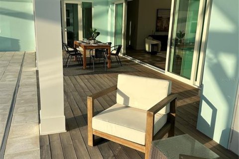 Villa ou maison à vendre à Punta Gorda, Floride: 4 chambres, 297.01 m2 № 1762127 - photo 3