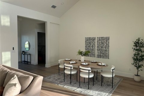 Villa ou maison à vendre à Punta Gorda, Floride: 4 chambres, 297.01 m2 № 1762127 - photo 5