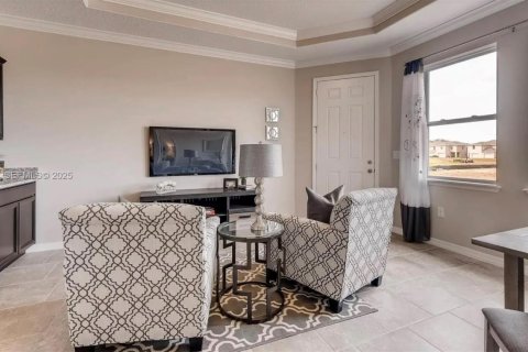 Casa en venta en Kissimmee, Florida, 4 dormitorios, 264.96 m2 № 1983052 - foto 9