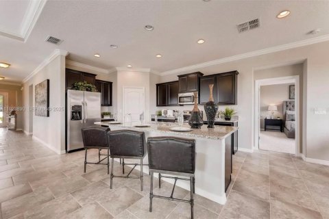 Casa en venta en Kissimmee, Florida, 4 dormitorios, 264.96 m2 № 1983052 - foto 25