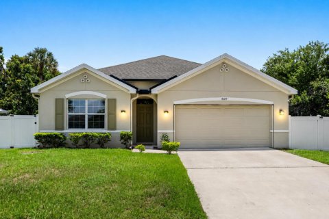 Casa en Port St. Lucie, Florida 4 dormitorios, 169.83 m2 № 2274605