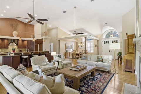 House in Lecanto, Florida 4 bedrooms, 434.88 sq.m. № 2166643 - photo 22