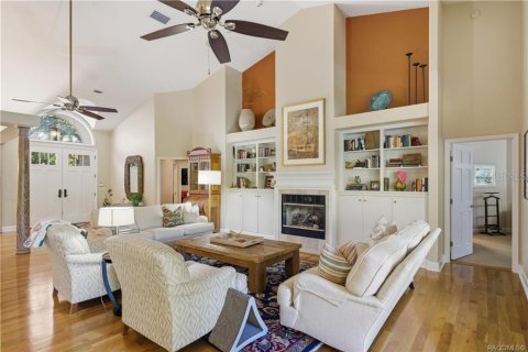 House in Lecanto, Florida 4 bedrooms, 434.88 sq.m. № 2166643 - photo 21