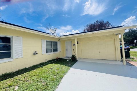 Casa en venta en Orlando, Florida, 3 dormitorios, 111.67 m2 № 2225505 - foto 4