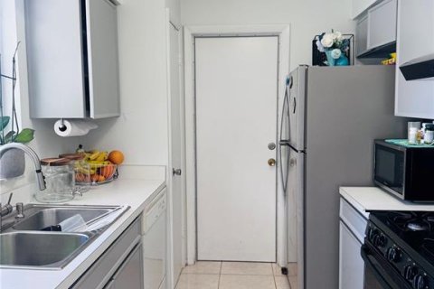 Casa en venta en Orlando, Florida, 3 dormitorios, 111.67 m2 № 2225505 - foto 22