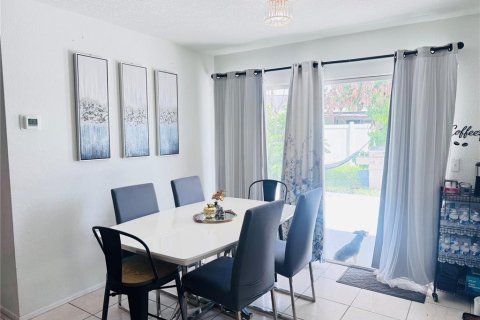 Casa en venta en Orlando, Florida, 3 dormitorios, 111.67 m2 № 2225505 - foto 14