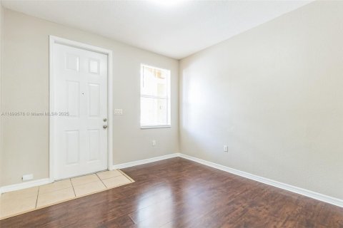 Townhouse in Homestead, Florida 4 bedrooms, 150.13 sq.m. № 1952473 - photo 30