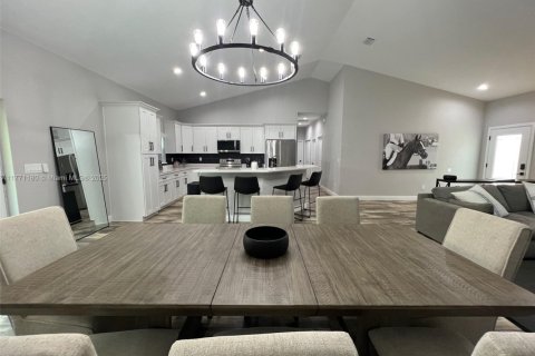 Villa ou maison à vendre à Ocala, Floride: 4 chambres, 174.66 m2 № 1939612 - photo 13