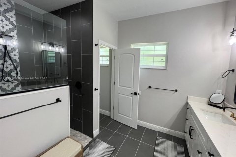 Villa ou maison à vendre à Ocala, Floride: 4 chambres, 174.66 m2 № 1939612 - photo 18