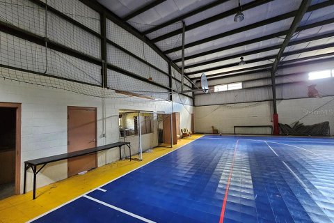 Propiedad comercial en venta en Summerfield, Florida, 1875.33 m2 № 2199811 - foto 15