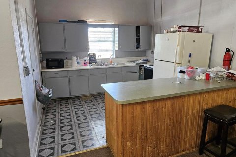 Propiedad comercial en venta en Summerfield, Florida, 1875.33 m2 № 2199811 - foto 23