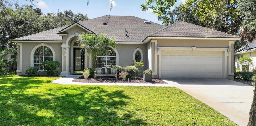 House in Palm Coast, Florida 3 bedrooms, 212.65 sq.m. № 1913232