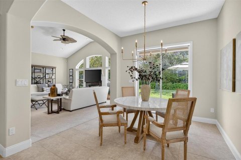 House in Palm Coast, Florida 3 bedrooms, 212.65 sq.m. № 1913232 - photo 13