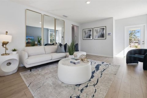 Casa en venta en Sanford, Florida, 4 dormitorios, 154.68 m2 № 2156756 - foto 4