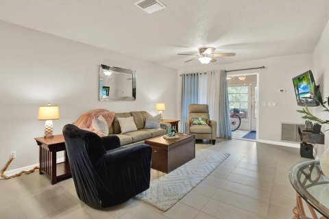 Copropriété à vendre à Dunedin, Floride: 1 chambre, 71.53 m2 № 1845241 - photo 3