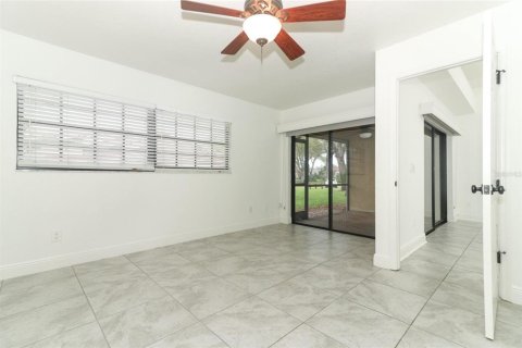 Townhouse in Orlando, Florida 3 bedrooms, 153.1 sq.m. № 1527843 - photo 18