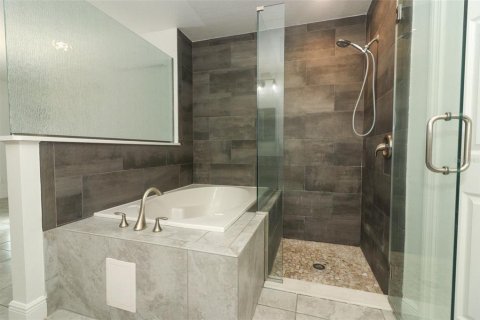 Townhouse in Orlando, Florida 3 bedrooms, 153.1 sq.m. № 1527843 - photo 24