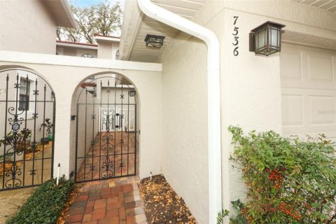 Townhouse in Orlando, Florida 3 bedrooms, 153.1 sq.m. № 1527843 - photo 2