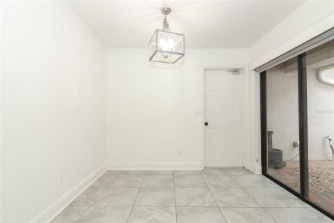 Townhouse in Orlando, Florida 3 bedrooms, 153.1 sq.m. № 1527843 - photo 11