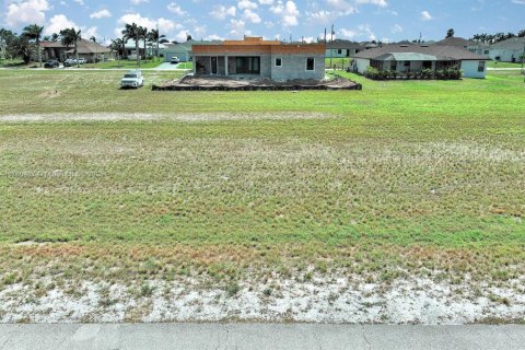Land in Cape Coral, Florida № 1868737 - photo 4