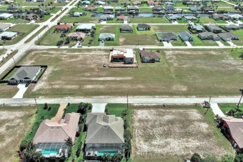 Land in Cape Coral, Florida № 1868737 - photo 19
