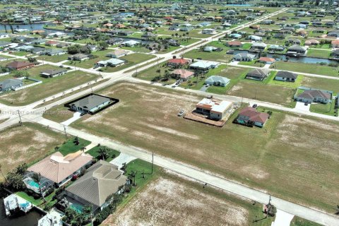 Land in Cape Coral, Florida № 1868737 - photo 21