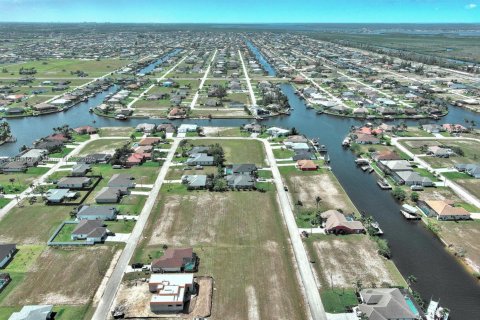 Land in Cape Coral, Florida № 1868737 - photo 26