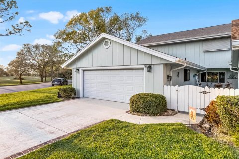 Townhouse in New Smyrna Beach, Florida 3 bedrooms, 210.61 sq.m. № 1723477 - photo 3